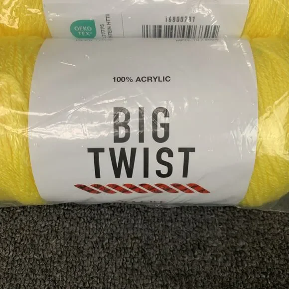 Lot Of 2 Big Twist Value Varsity Yellow Discontinued Acrylic Yarn 6oz 380yds Ea - Picture 2 of 5